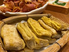 -老滇山寨•云南特色菜•地方菜•民族风情歌舞表演(金碧店)