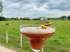 -Chom Cafe and Restaurant