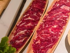 -左庭右院鲜牛肉火锅(金山万达店)