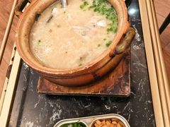 -蚝美人·生蚝海鲜烧烤(茶花园店)