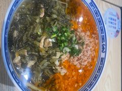 -鲁达面馆本帮风味(共康东路店)