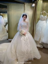 -HANSA韩纱婚纱礼服·龙凤褂·西装设计师集合店