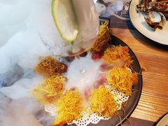 -临界音乐酒馆·小龙虾·江湖菜(华熙LIVE·鱼洞店)