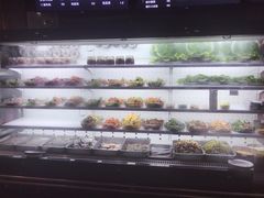 自助取餐区-马路牙子烧烤音乐酒馆(望京店)