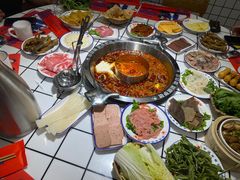 -贤合庄卤味火锅(勒泰中心店)