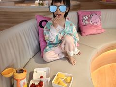 -涨巢·潮玩水疗局