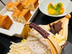 -一池有三·手烤活鱼(济南万象城店)