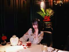 -弦月窗LUNETTE BY AMANDA(复兴路店)