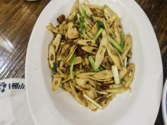 -老唐三下锅 ·张家界地标美食(溪布街店)