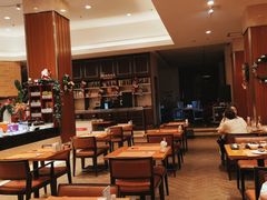 -亚龙湾希尔顿自助餐厅·海鲜·烧烤·沙滩BBQ·现场乐队