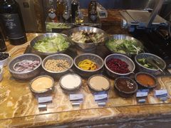 自助取餐区-万达瑞华酒店美食汇自助餐厅(楚河汉街店)