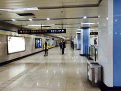 -陆家浜路(地铁站)