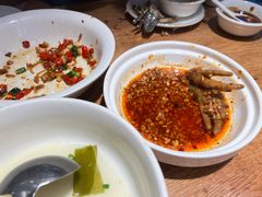 -聚鑫朋酸菜肥肠(九龙仓店)