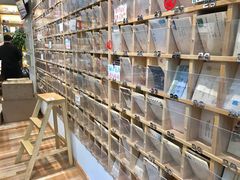 -猫的天空之城概念书店(杭州南宋御街店)