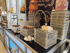 -元一希尔顿酒店·鲜切牛肉火锅禅自助餐厅