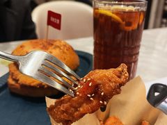 -必胜客(鳌江万达店)