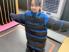 -嘿哟动霸CHUA·新潮玩运动娱乐中心·蹦床滑冰团建乐园