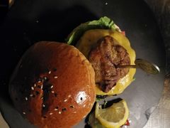 -HIGH FIVE哈福手工汉堡(桂林路店)