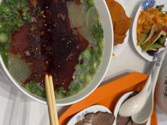 -德元兰州纯汤牛肉面(龙阳路店)