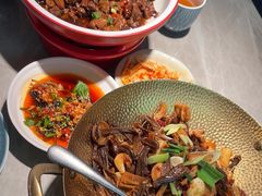 -鱼你相聚·河鲜馆(袁家岭店)