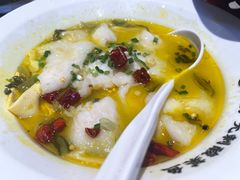 -渝是乎川渝小炒(新世界百货望京店)