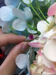 -威德钻石-克拉钻大本营(南京东路店)