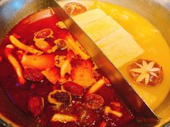 -湊湊火锅·茶憩(新中关购物中心店)