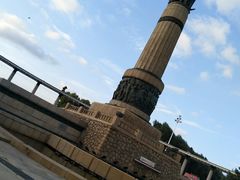 -人民防洪胜利纪念塔