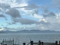 -鹰龙海畔度假酒店(咸祥店)