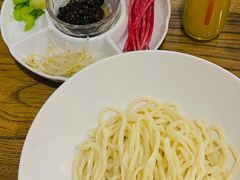 北京炸酱面-锅儿挑面馆