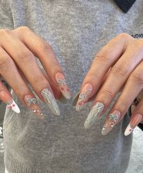 -U+nail优加专业美甲美睫