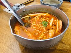 冬阴功汤-About Bistro關於·泰式家庭料理