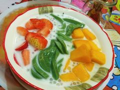 士多啤梨芒果绿茶拉面-甜心妈妈·榴莲星级糖水(北京路总店)