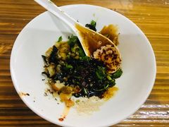 -云南大锅豆浆店