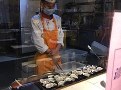 烤生蚝-银鲨海鲜烤肉火锅自助餐厅(五星店)