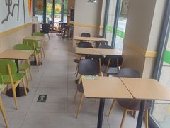 -德克士(宝龙天地店)