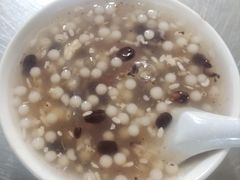 -芳婆糕团店(王府大街店)