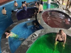 -嘉佑温泉水世界