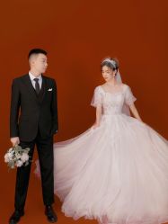 -伊莎贝尔品牌婚纱摄影