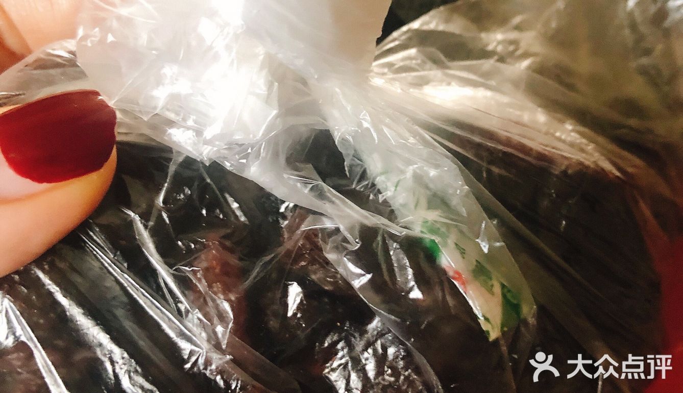 本来以为过年期间有一箱干果