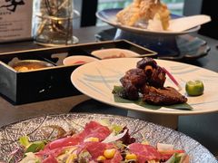 -铭牛烧肉·和牛海鲜自助(高新月牙湖店)