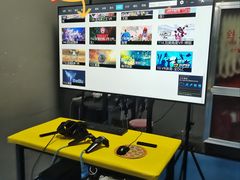 -超时空蹦床团建·VR潮玩运动娱乐·生日派对游乐园(金桥店)