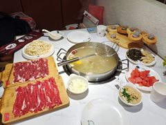 -和兴记潮汕牛肉火锅(太原街万达店)