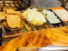 -地锅公社·现炒地锅鸡·地锅鱼·夜宵(罗锦路店)