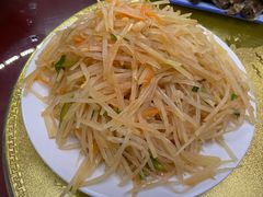 清炒土豆丝-希拉穆仁草原乌日娜餐包