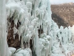 -大平台龙居瀑布旅游区