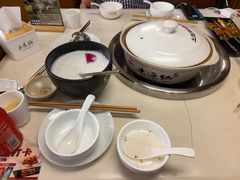 -土连锅·现熬养生汤锅(梁家巷店)