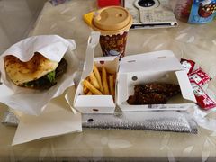 -必胜客餐厅(昆百大泰业城店)