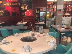 -匠心牛公馆·潮汕牛肉海鲜火锅(索菲特店)