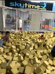 -飞跃蹦床乐园(南山科技园店)